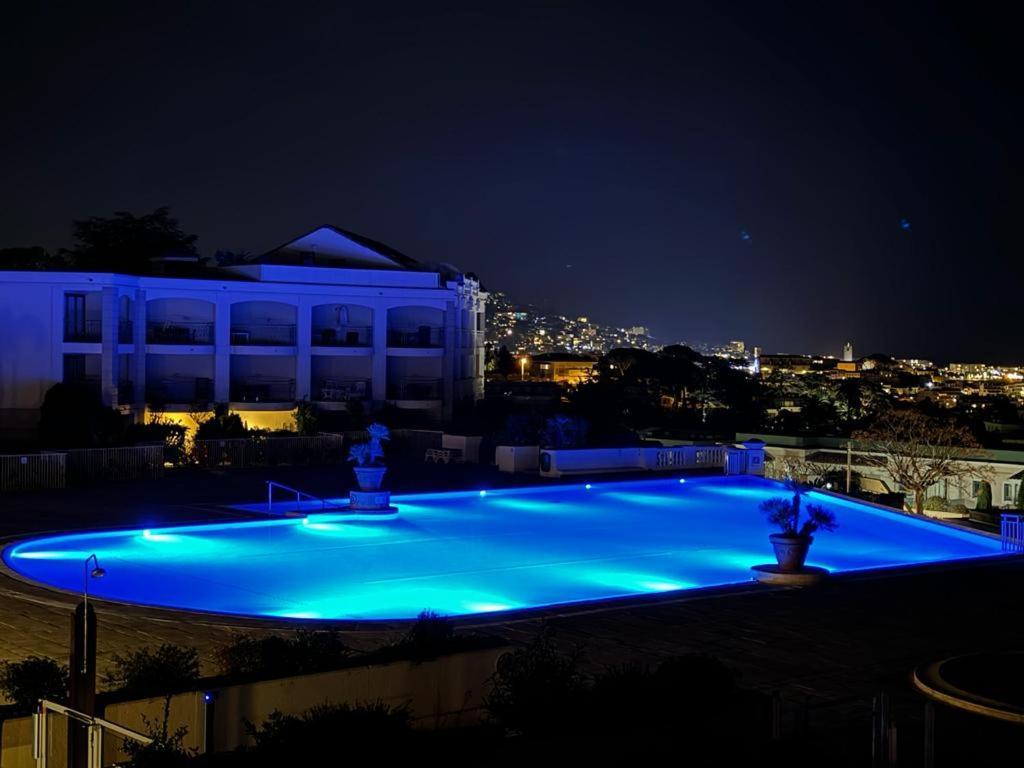 Un Studio De Charme Vue Mer & Piscine D'Exception Cannes Exterior foto